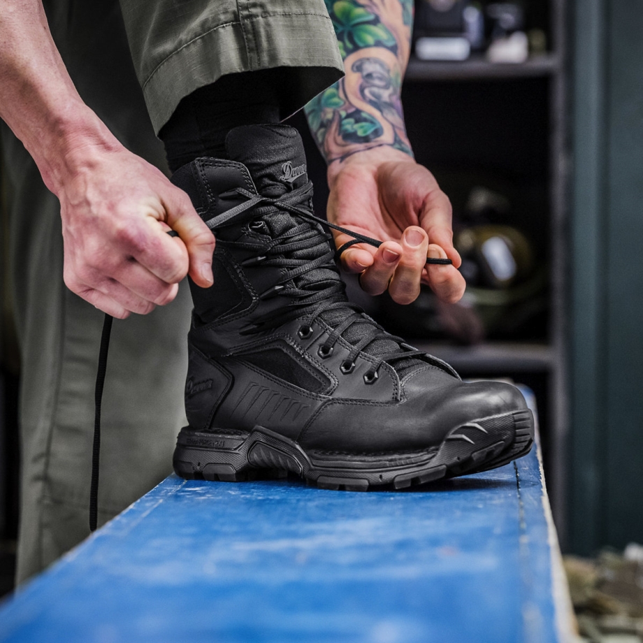 Slagbolt 8 Sort Danner